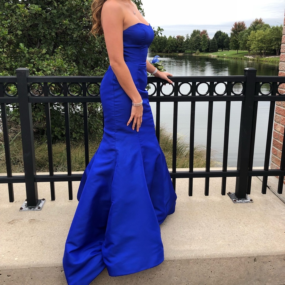 Prom dress